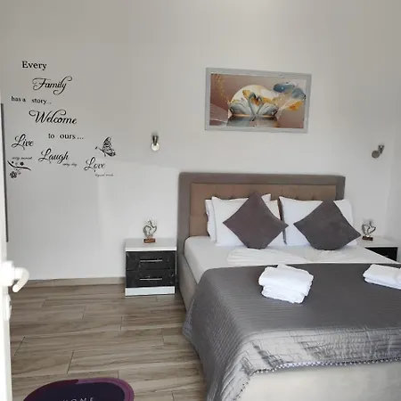 M&j Apartamento *