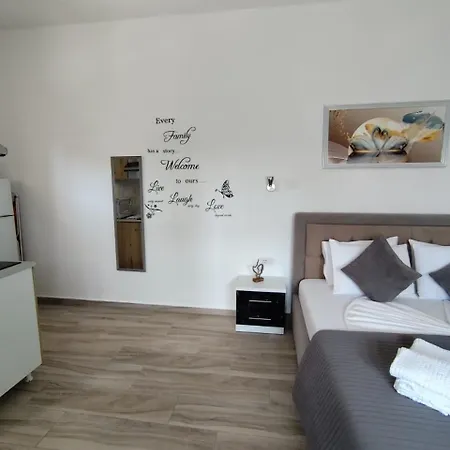 Apartment M&j Ksamil
