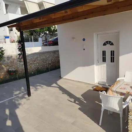 Apartmán M&j Ksamil