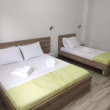 M&j Apartamento *